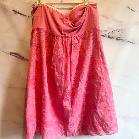 Lilly Pulitzer Regan Dress Burnout shorty Pink Love Me Or Leaf Me Large - Picture 6 of 9